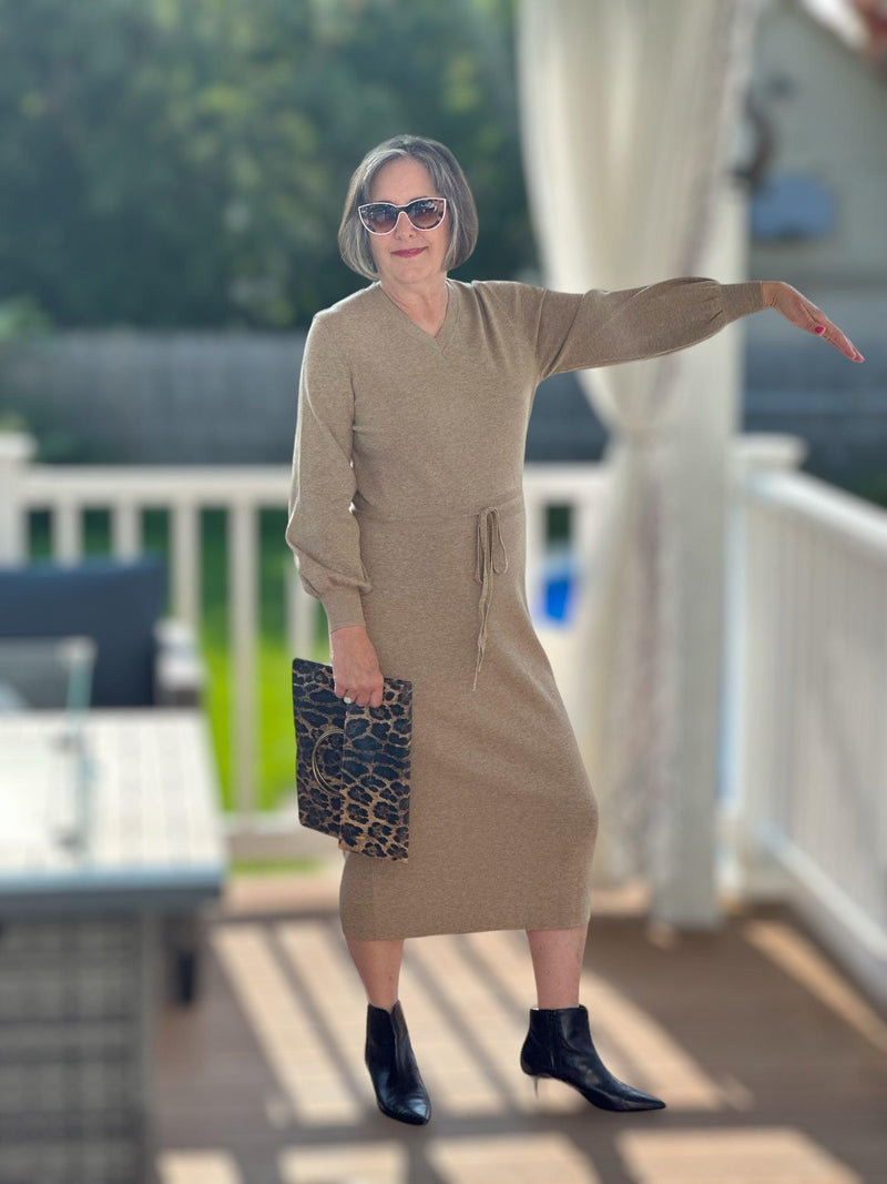 Wren V-neck Sweater Dress - Amelia K. Luxe