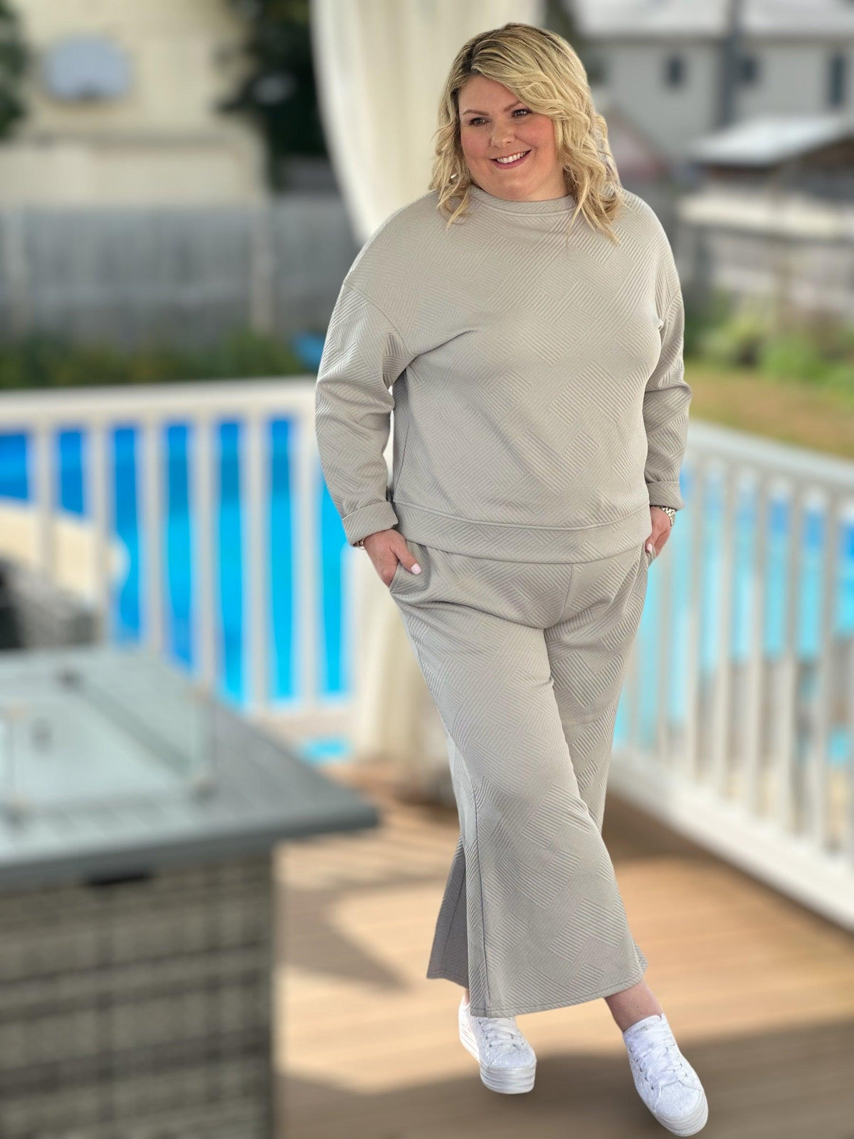 On The Go Lounge Set - Amelia K. Luxe