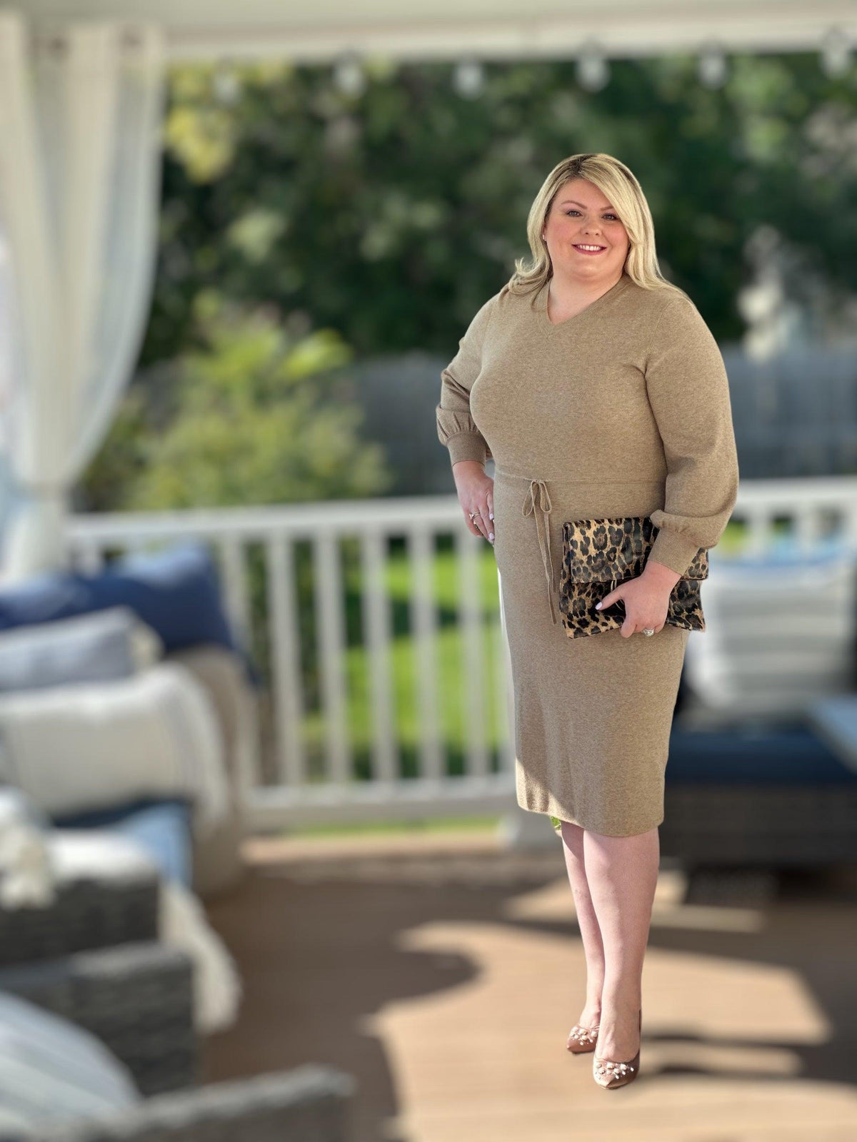 Wren V-neck Sweater Dress - Amelia K. Luxe